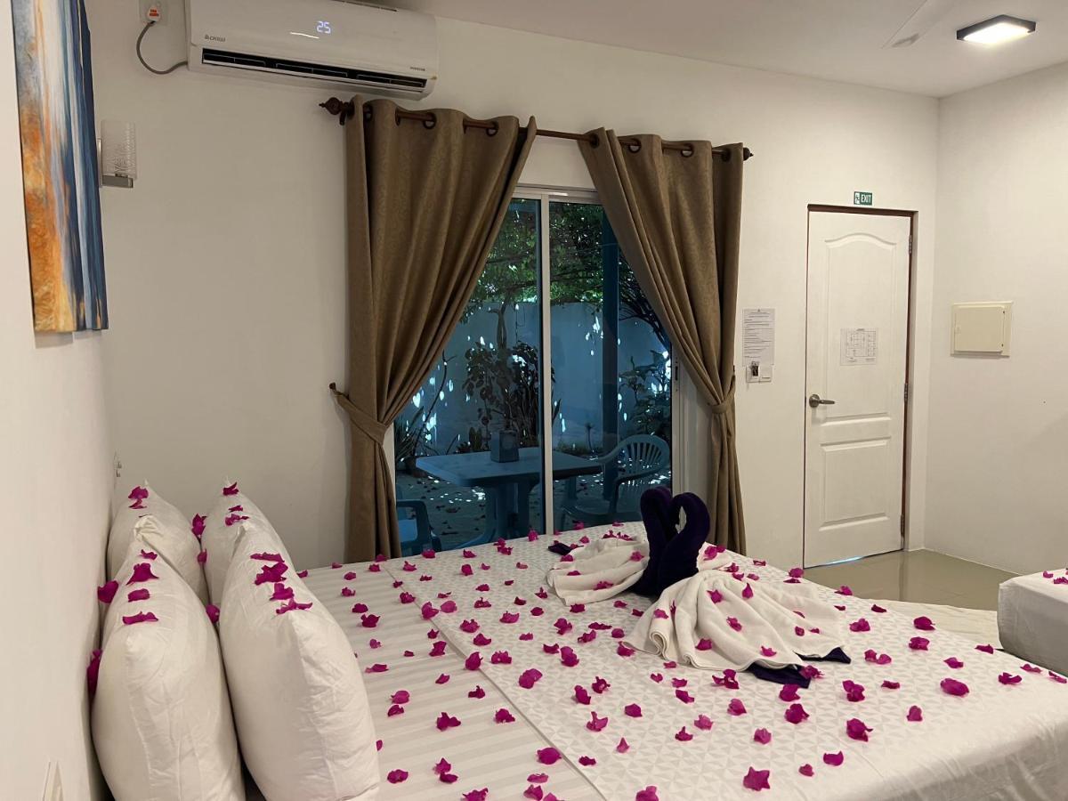 Lagoon Villa Maldives Thoddoo Bagian luar foto